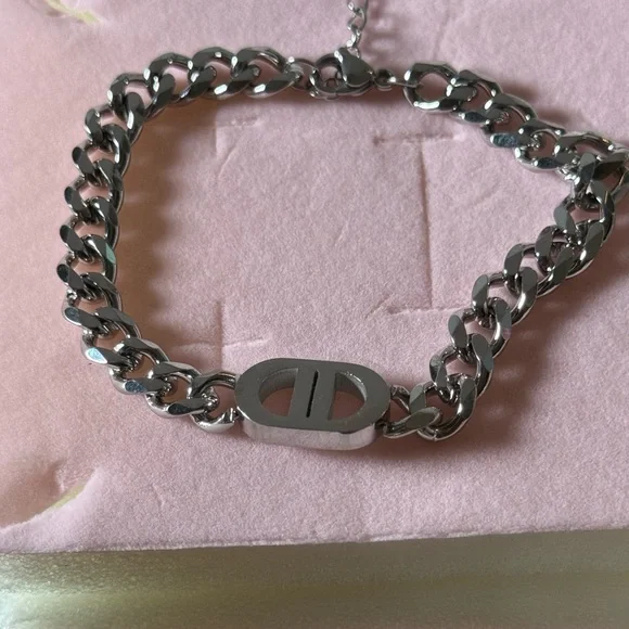 KC Chic Silver Necklace & Bracelet Bracelet Set ~ Never Worn “K18” - Picture 6 of 11